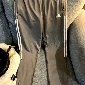 Women’s Adidas pants